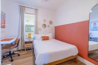 Charming 2BR in Reno with Cozy Patio Pets Welcome - 3