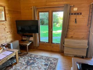 The 'SHED' Log Cabin, Bishop Sutton - 4