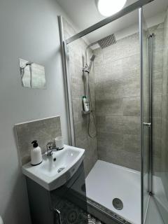 UR PLACE - Manchester - 4