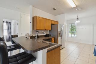 5-3 Pool Home Located In Sunset Ridge Community! - Davenport - 6