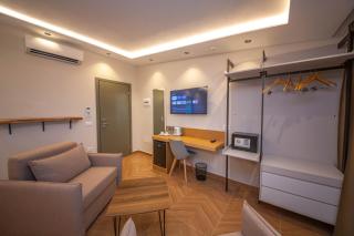 Emara Boutique Hotel - 2