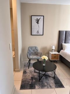 Apartment At The Tyrwhitt - Johannesburg - 5