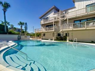 Beachfront with large deck Pool Sea Dunes Sailfish A3 - Edgewater - 7