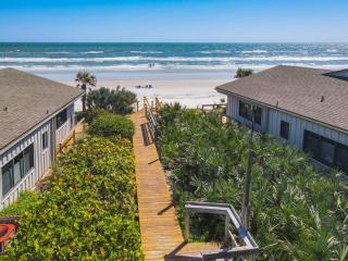 Beachfront with large deck Pool Sea Dunes Sailfish A3 - Edgewater - 2