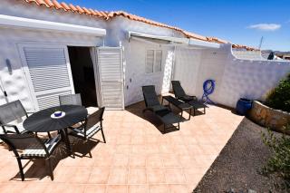 Book Jet - Sunny Holiday Home with Garden and strong wifi - 1