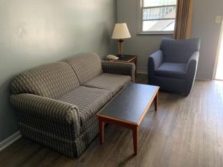 Birchwood Suites - Newport News - 4