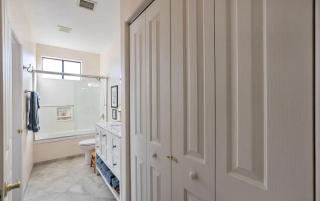 New The Grasshopper with Balcony, Heart of Sedona - Sedona - 9