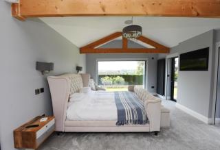 Spectre Hot Tub Retreat - Harrogate - Pannal - 3