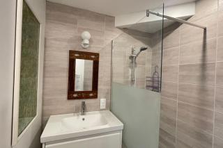 maisonnette entre bois et champs - 4