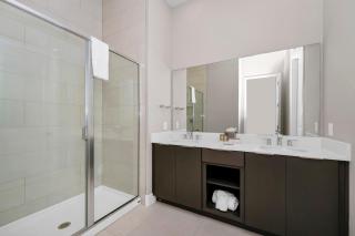 Contemporary Condo With Pool Table, Rooftop Terrace And Large Loft With Reunion Resort Water Wark Access Near Disney At Spectrum Resort Orlando By Rentyl - B40 #224 - 2