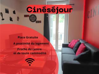 Le séjour ciné-Proche du centre-wifi-parking - Lourdes - 0