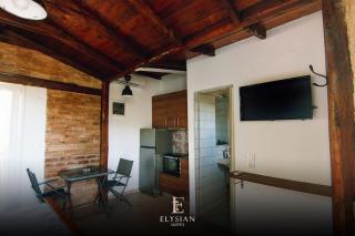 Suite 2nd Floor & Rooftop 6 - Flogita - 5