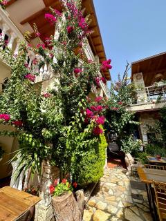 Arial Penthouse Suites - Vlorë - 2