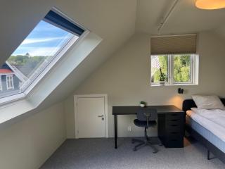 Central Guest House - Bedroom with en suite Bathroom - Stavanger - 6