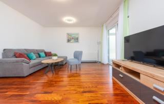 3 Bedroom Awesome Home In Debelo Brdo - Debelo Brdo - 8