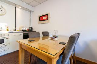 OYO The Bentleys Hotel - Newcastle upon Tyne - 4