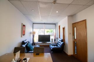 OYO The Bentleys Hotel - 9