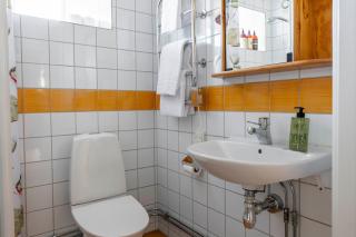 Charming Garden View Apartment with Terrace & grill - Visby - 2