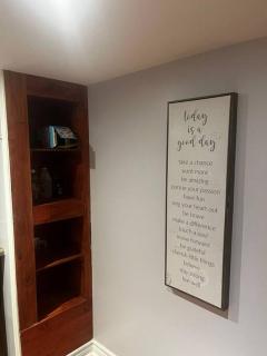 New Luxurious Home with parking - Brampton - 4