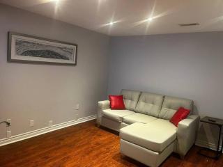 New Luxurious Home with parking - Brampton - 3