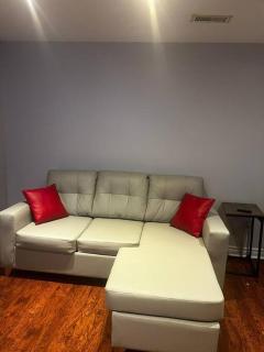 New Luxurious Home with parking - Brampton - 1