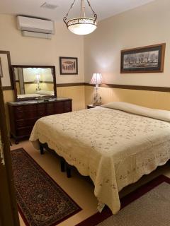 Historic Capitol Hotel Vacation Suites Downtown - Buffalo - 9