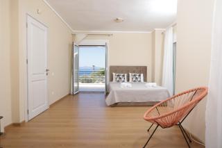 Toroneos Sea Front Villa - Paliouri - 4