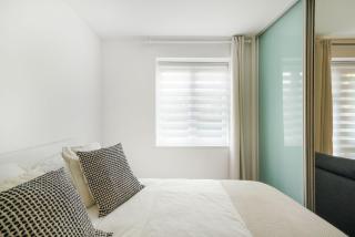 Heathrow Apartment with Parking & Gym - West Drayton - 1