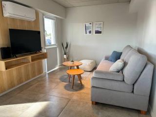 Departamento en centro de Pinamar con servicios y cochera - Pinamar - 8