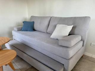 Departamento en centro de Pinamar con servicios y cochera - Pinamar - 5