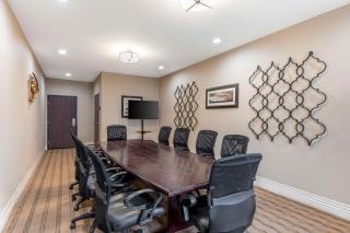 Best Western Plus Burleson Inn & Suites - 3