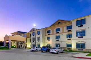 Best Western Plus Burleson Inn & Suites - 1