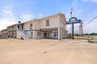 Days Inn by Wyndham Kenedy Karnes City - Kenedy - 7