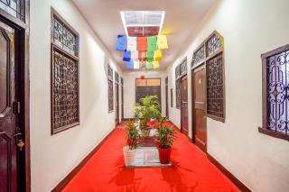 Hotel O The Royal Villa - New Delhi - 8