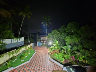 Surabhi-Nature Villa ,En Route Varkala,Jatayu,Attingal - Trivandrum - 8