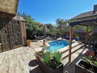 Bas de villa avec jardin, piscine et jacuzzi - La Seyne-sur-Mer - 0