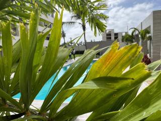 A solo 13 minutos Caminando a Playa, 2 Niveles de Apartamento 1 Habitacion con Jacuzzy Privado - Punta Cana - 3