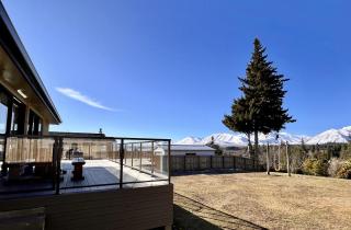 Shepherd's View - Lake Tekapo - Lake Tekapo - 9