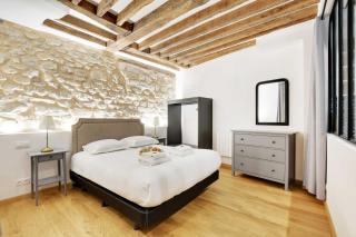 Appartement Chic au Cœur du 9ème 2 chambres 6P - París - 3