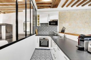 Appartement Chic au Cœur du 9ème 2 chambres 6P - París - 4