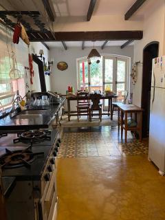Espaço arborizado com Casa e Chalé em bairro nobre de Monte Verde - Camanducaia - 7
