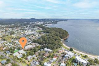 Bay Parklands 27 2 Gowrie Ave pool tennis court spa and views - Nelson Bay - 3