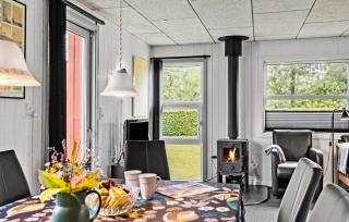 Amazing Home In Tarm With Kitchen - 4