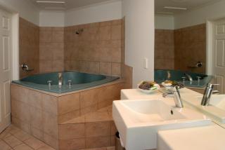 Silver Fern Rotorua Suites & Spa - Rotorua - 9