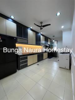 Bunga Naura Homestay - 2