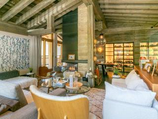 Luxueux 5 pièces avec cheminée, balcon panoramique, proche des pistes - Val-d'Isère - FR-1-694-108 - 2