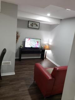 Beautiful Home - Brampton - 3