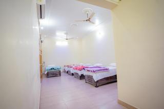 Rameshwar Kunj Home stay Ayodhya - Faizābād - 7