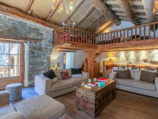 Chalet 17°C restauré, 4 ch, au cœur du vieux Val-d'Isère, grande cheminée, proche pistes, parking, WiFi - FR-1-694-358 - Val dʼIsère - 6