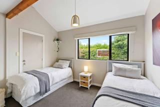 Isness - Your Haven on Hautere - Te Horo - 9